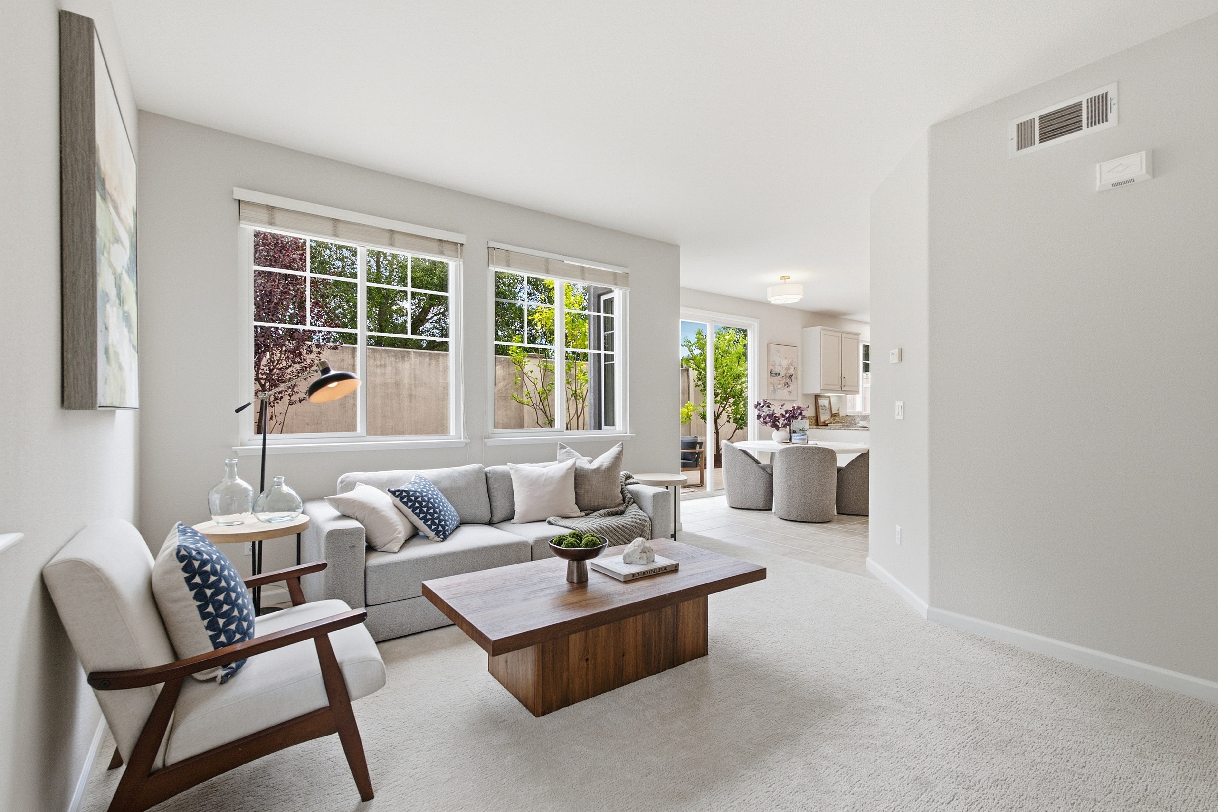  Beautifully Updated Henry Ranch Home with Scenic Views and Modern Comfort - 物件實景