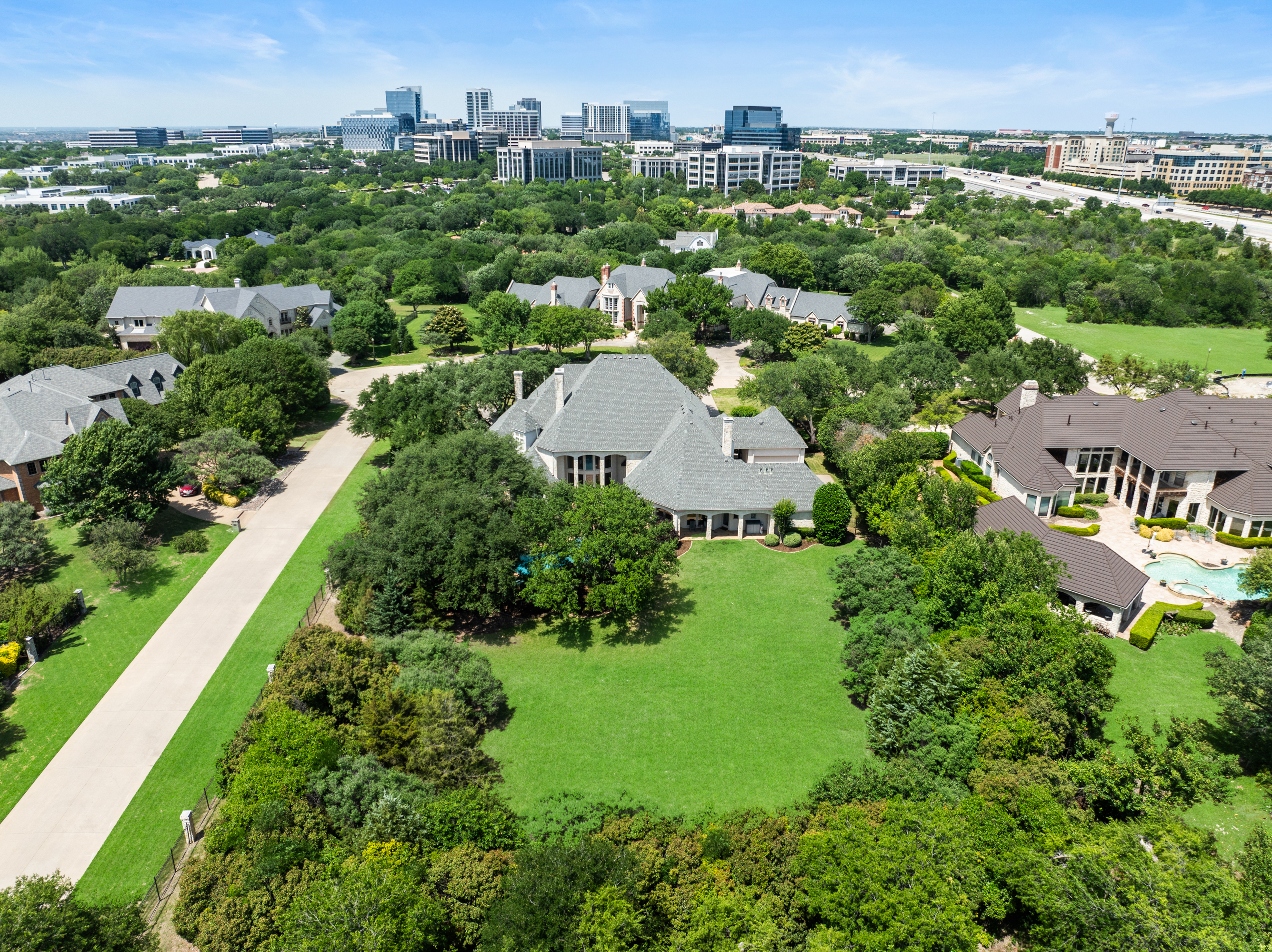  Discover Your Private Estate at 2025 Creek Ridge Dr., Frisco, Texas - 物件實景
