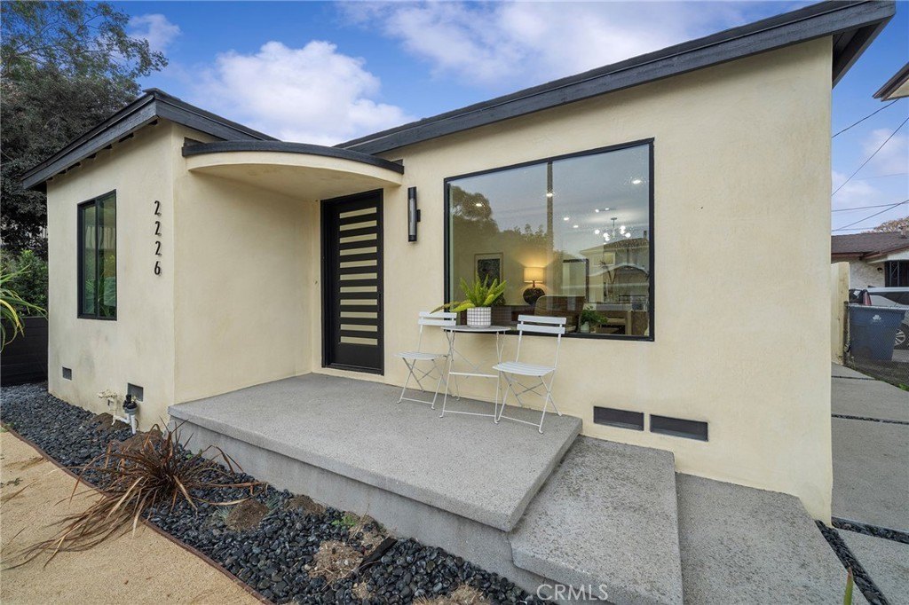 Los Angeles, California, 90031, United States, 5 Bedrooms Bedrooms, ,2 BathroomsBathrooms,Residential,For Sale,2006485