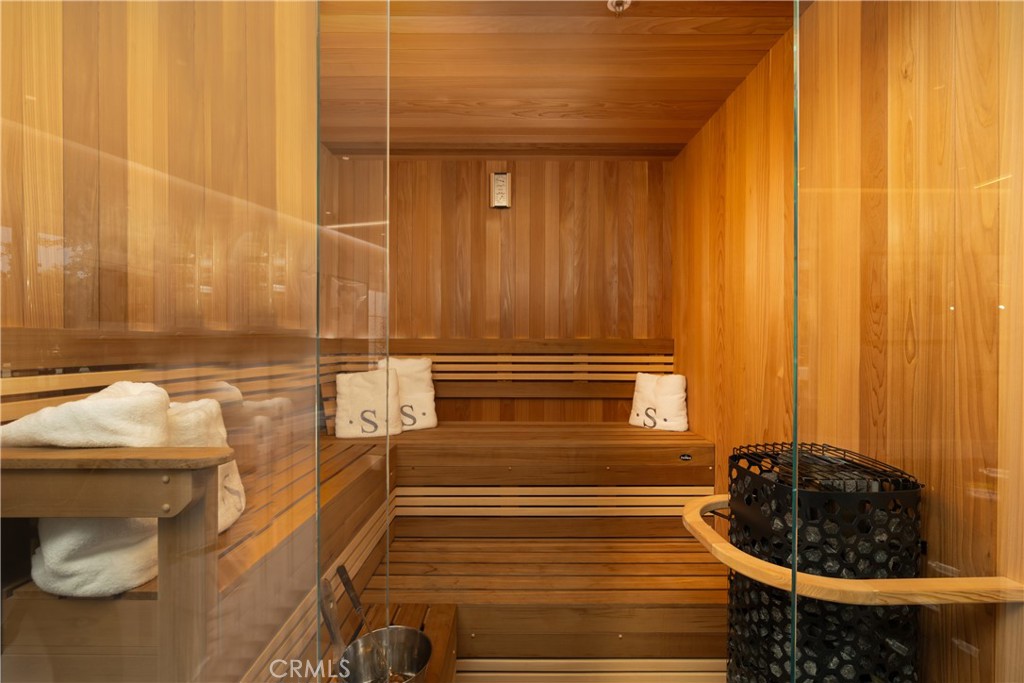 Glendora, California, 91741, United States, 6 Bedrooms Bedrooms, ,6 BathroomsBathrooms,Residential,For Sale,1987955