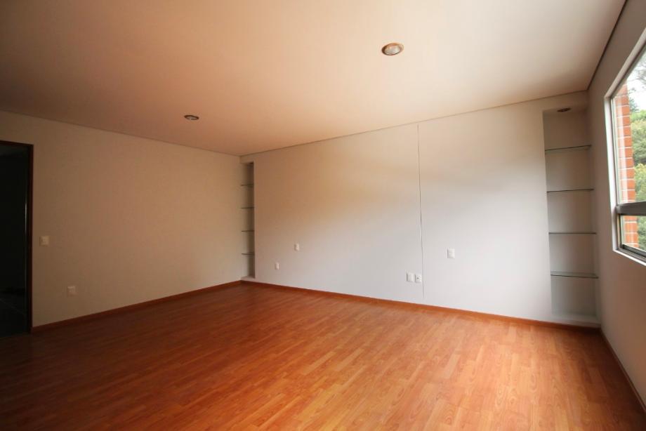 Residencial Bosques, Morelia, Michoacán de Ocampo, 58099, Mexico, 3 Bedrooms Bedrooms, ,2 BathroomsBathrooms,Residential,For Sale,Residencial Bosques,1442752