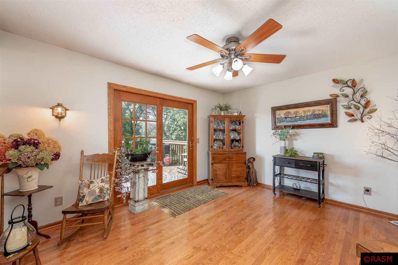 Mankato, Minnesota, 56001, United States, 5 Bedrooms Bedrooms, ,1 BathroomBathrooms,Residential,For Sale,1914135