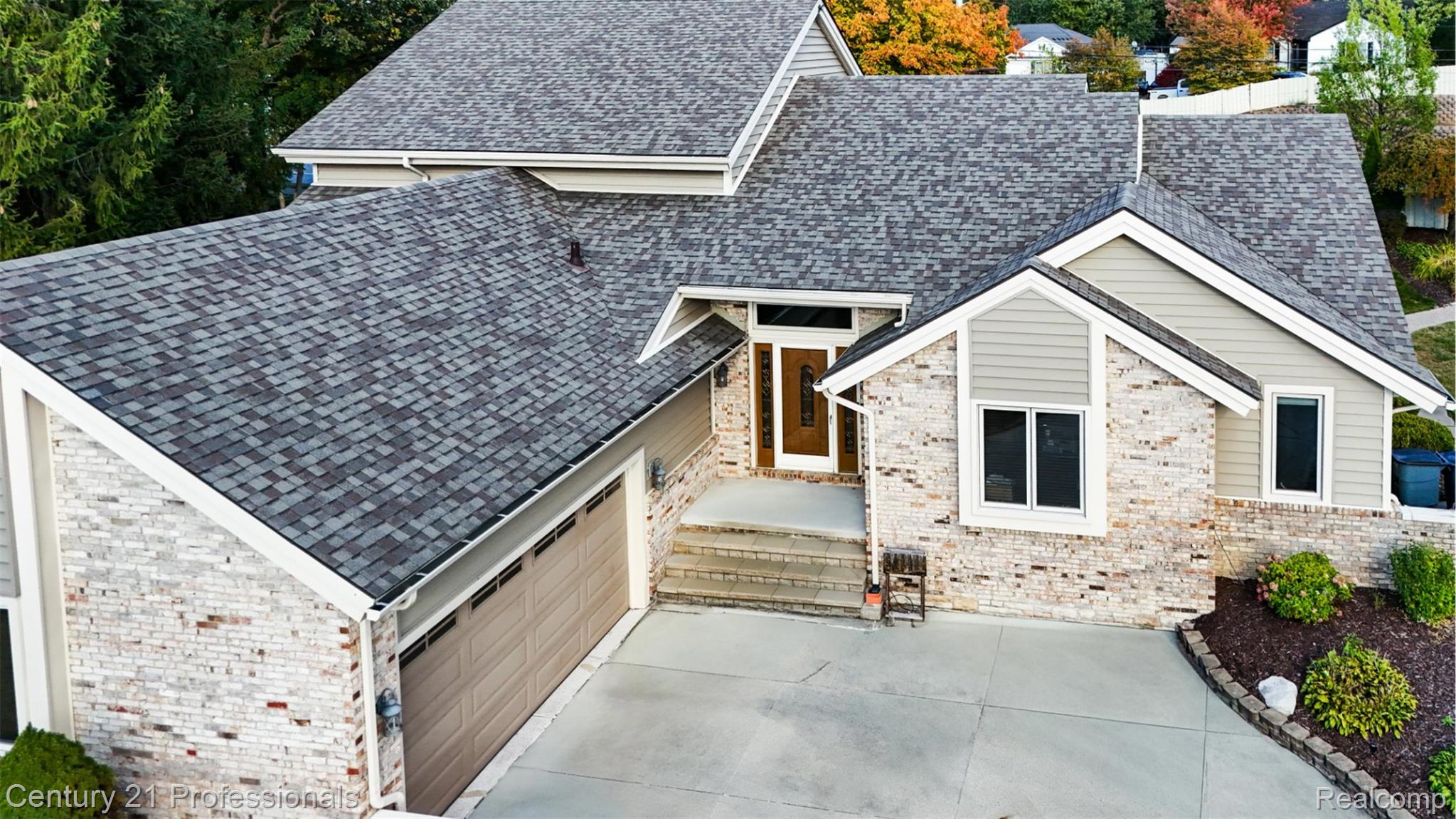 RochesterHills, Michigan, 48309, United States, 4 Bedrooms Bedrooms, ,4 BathroomsBathrooms,Residential,For Sale,1980404