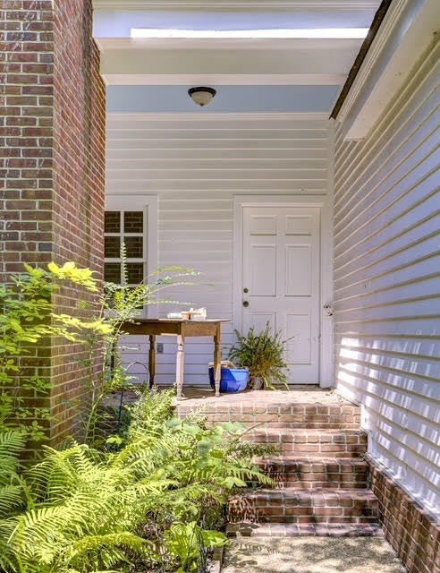 Vicksburg, Mississippi, 39183, United States, 4 Bedrooms Bedrooms, ,4 BathroomsBathrooms,Residential,For Sale,1919653