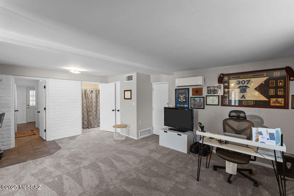 Tucson, Arizona, 85750, United States, 4 Bedrooms Bedrooms, ,3 BathroomsBathrooms,Residential,For Sale,1818132