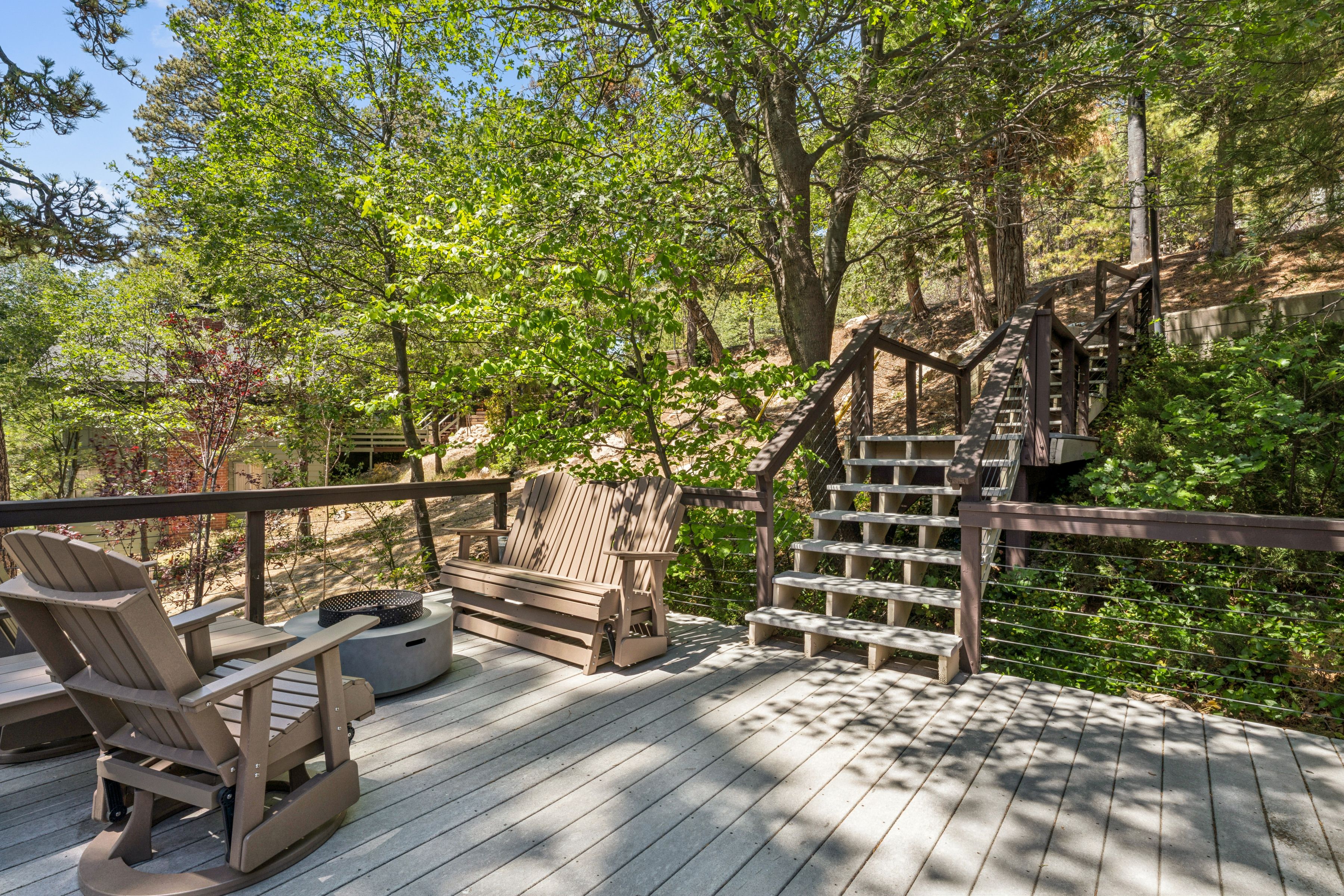  686 Grass Valley Road, Lake Arrowhead, CA 92352 - 物件實景