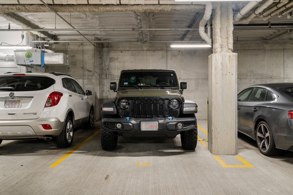 Canton, Massachusetts, 02021, United States, 1 Bedroom Bedrooms, ,1 BathroomBathrooms,Residential,For Sale,1917875