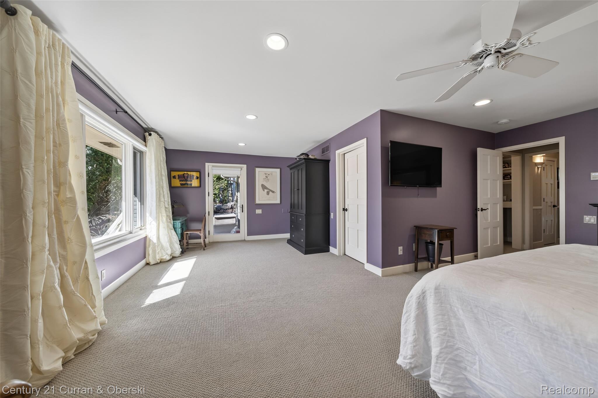 Bloomfield Hills, Michigan, 48301, United States, 4 Bedrooms Bedrooms, ,4 BathroomsBathrooms,Residential,For Sale,2035852