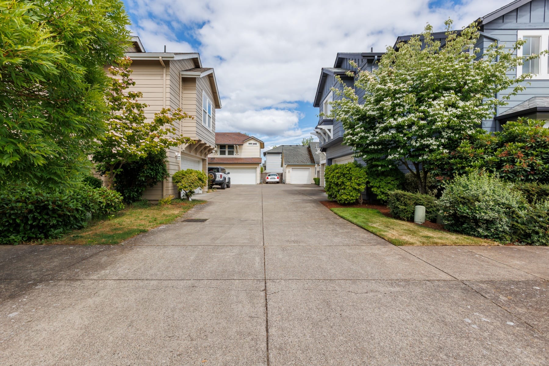  1653 RILEY LN Eugene, OR 97402 - 物件實景