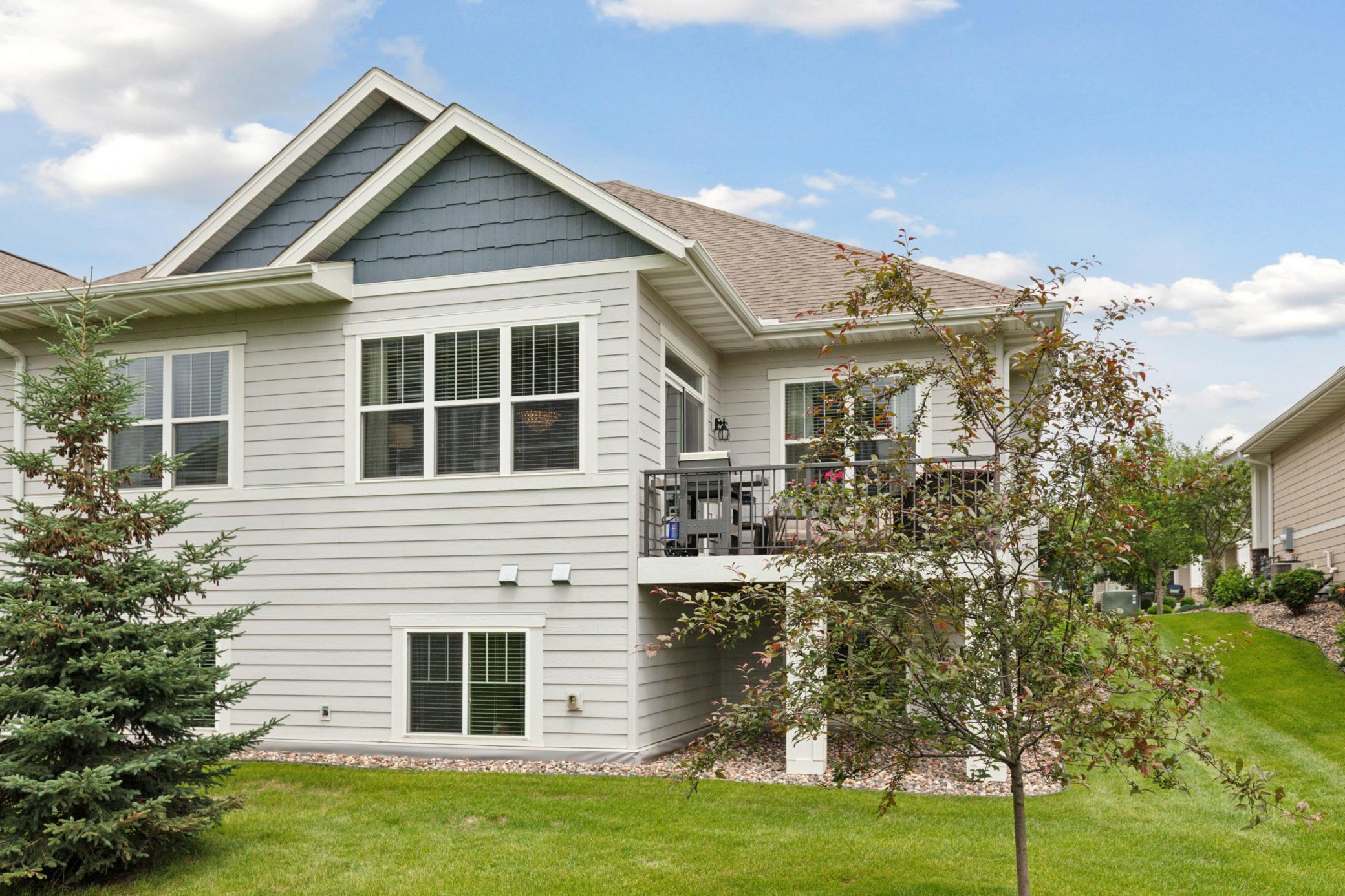 Lakeville, Minnesota, 55044, United States, 3 Bedrooms Bedrooms, ,2 BathroomsBathrooms,Residential,For Sale,1971412