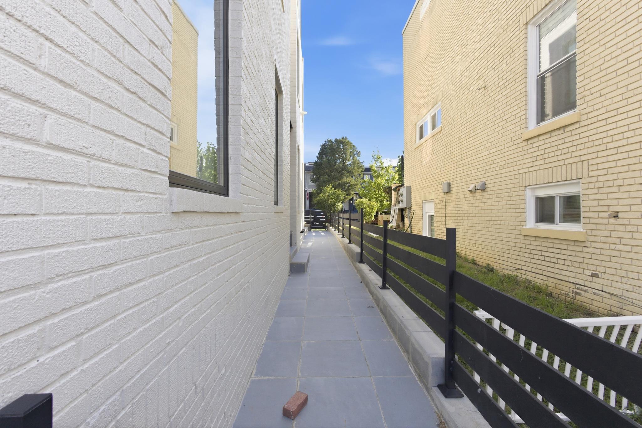  1140 Oates Street NE, Washington, DC, 20002 - 物件實景