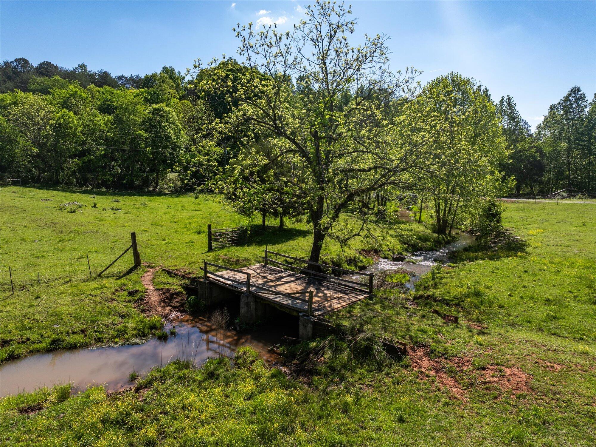 Athens, Tennessee, 37303, United States, 4 Bedrooms Bedrooms, ,3 BathroomsBathrooms,Residential,For Sale,1983022