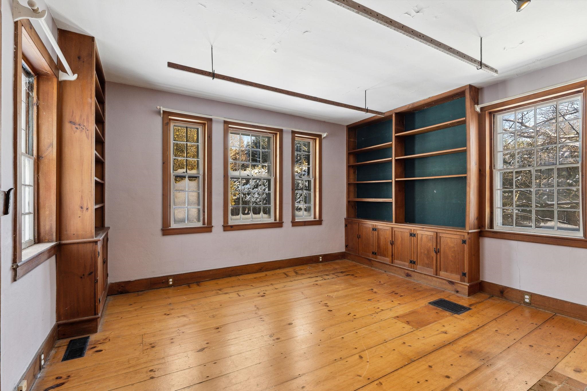  1522 Barnard Road - 物件實景