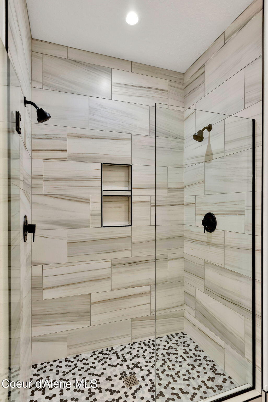 Rathdrum, Idaho, 83858, United States, 3 Bedrooms Bedrooms, ,Residential,For Sale,1999026