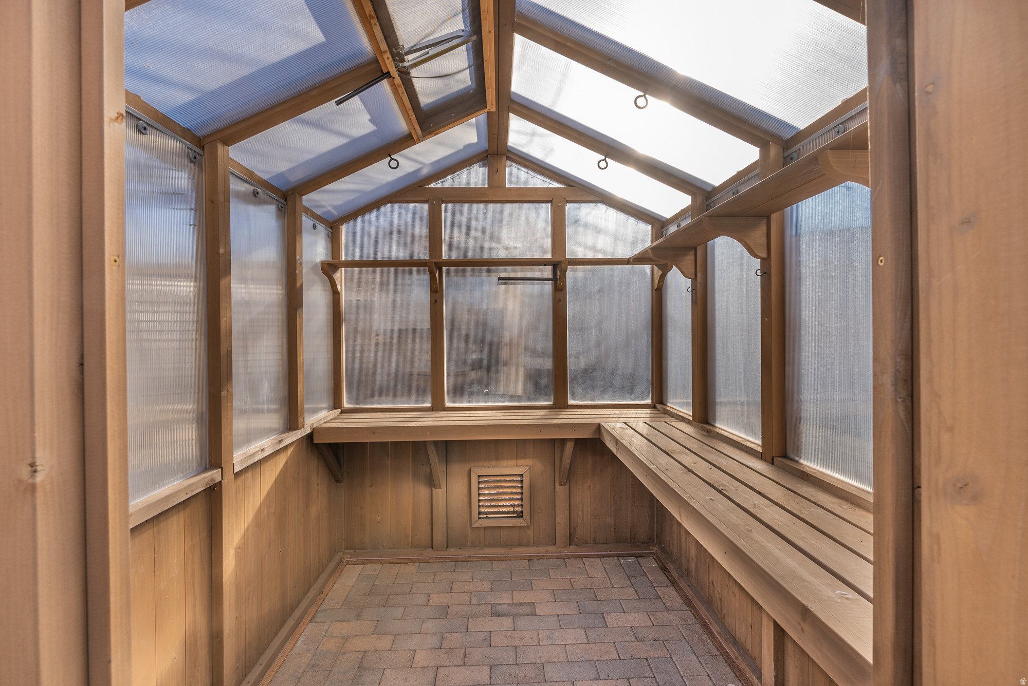 Herriman, Utah, 84096, United States, 3 Bedrooms Bedrooms, ,5 BathroomsBathrooms,Residential,For Sale,1991889