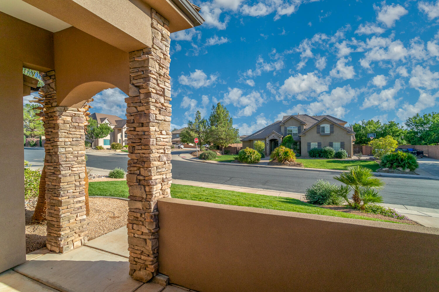 St George, Utah, 84790, United States, 4 Bedrooms Bedrooms, ,Residential,For Sale,1962826