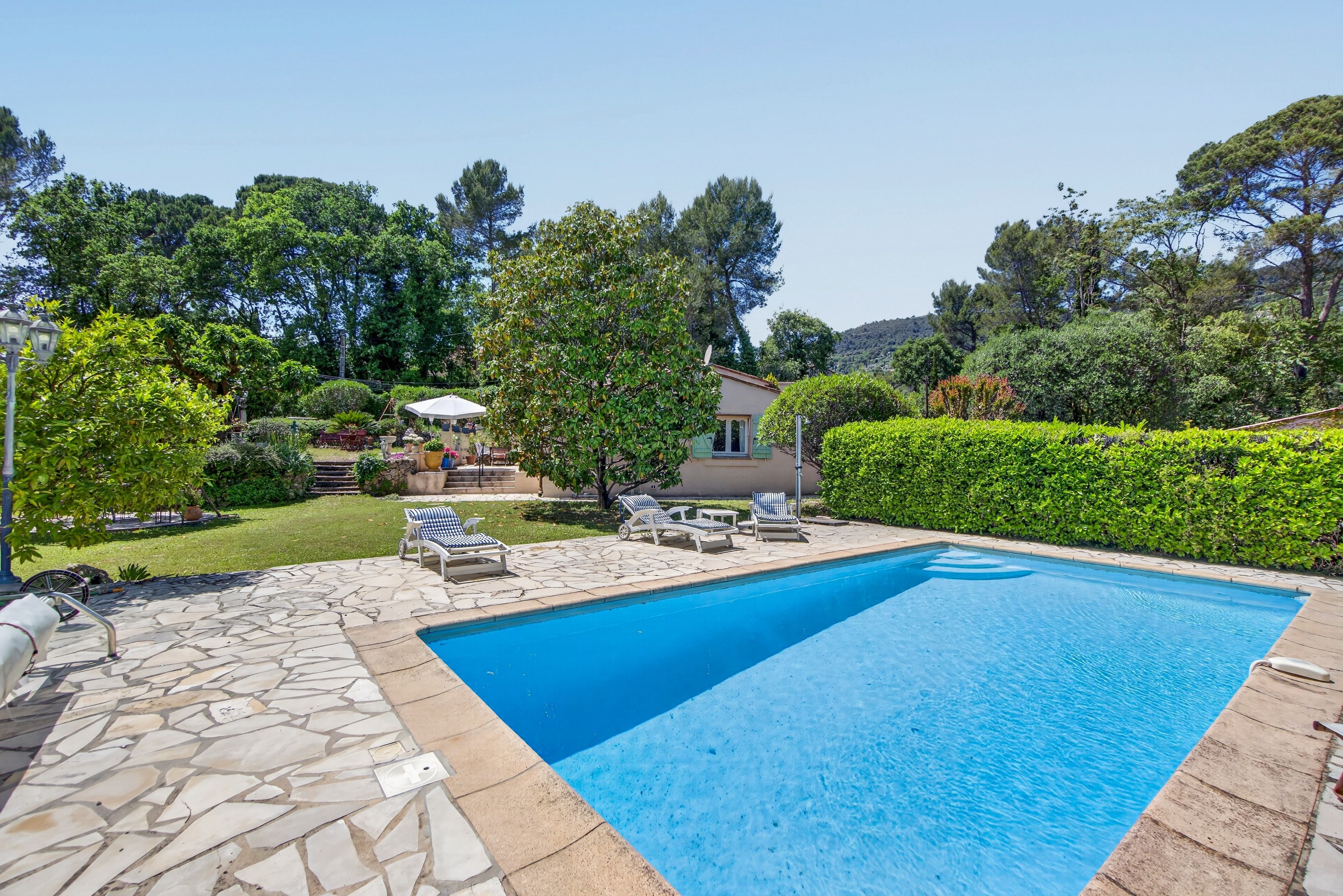  Charming Villa in peaceful surroundings with swimming pool, landscaped garden a… - 物件實景