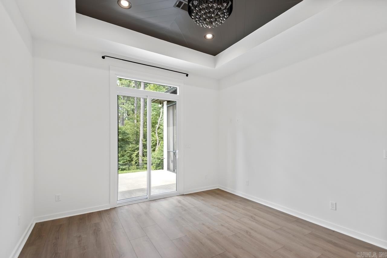 Bryant, Arkansas, 72022, United States, 5 Bedrooms Bedrooms, ,5 BathroomsBathrooms,Residential,For Sale,1978792