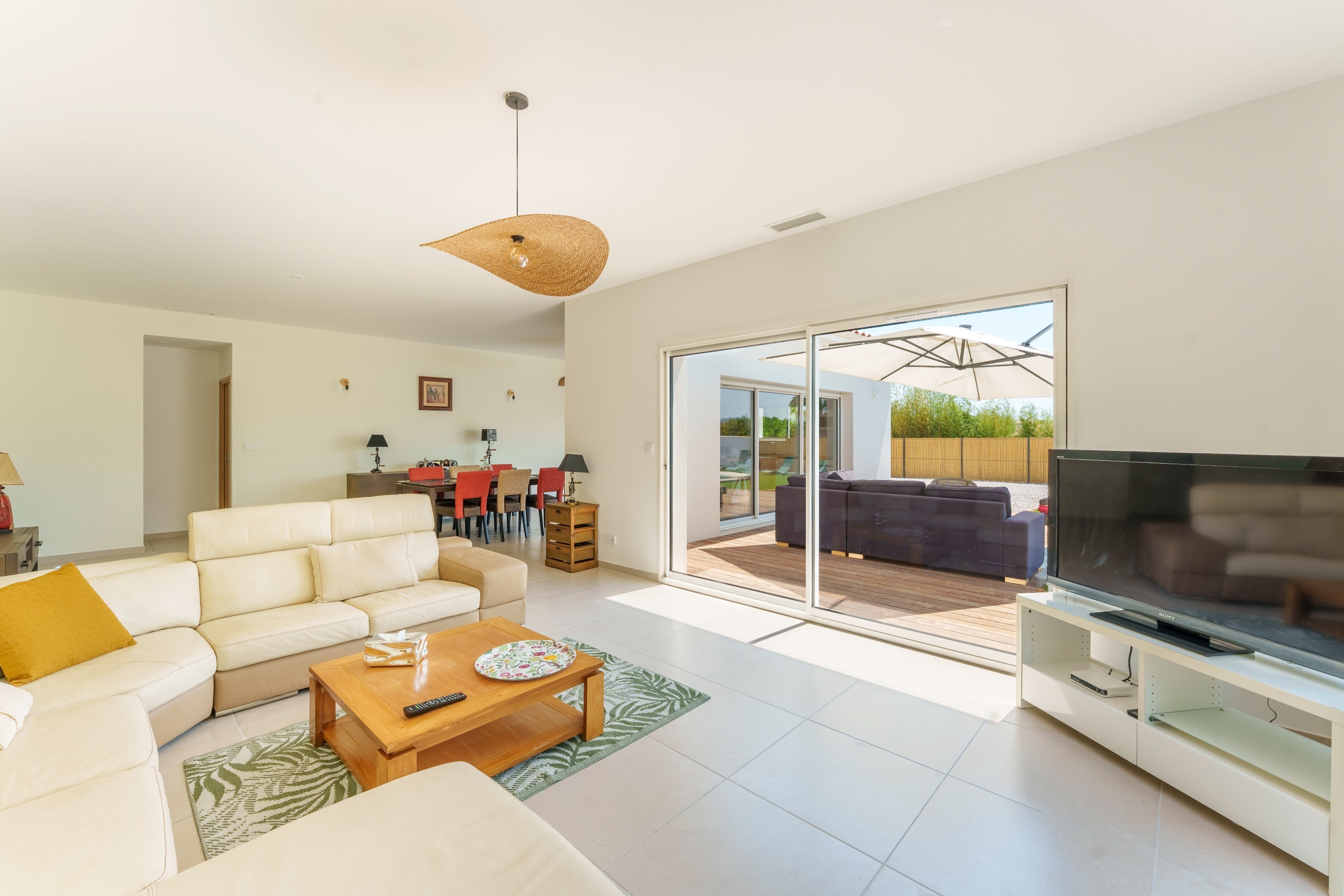  Vic-la-Gardiole – Gorgeous New Ground-Floor Villa  Quiet Setting & Near the Be… - 物件實景