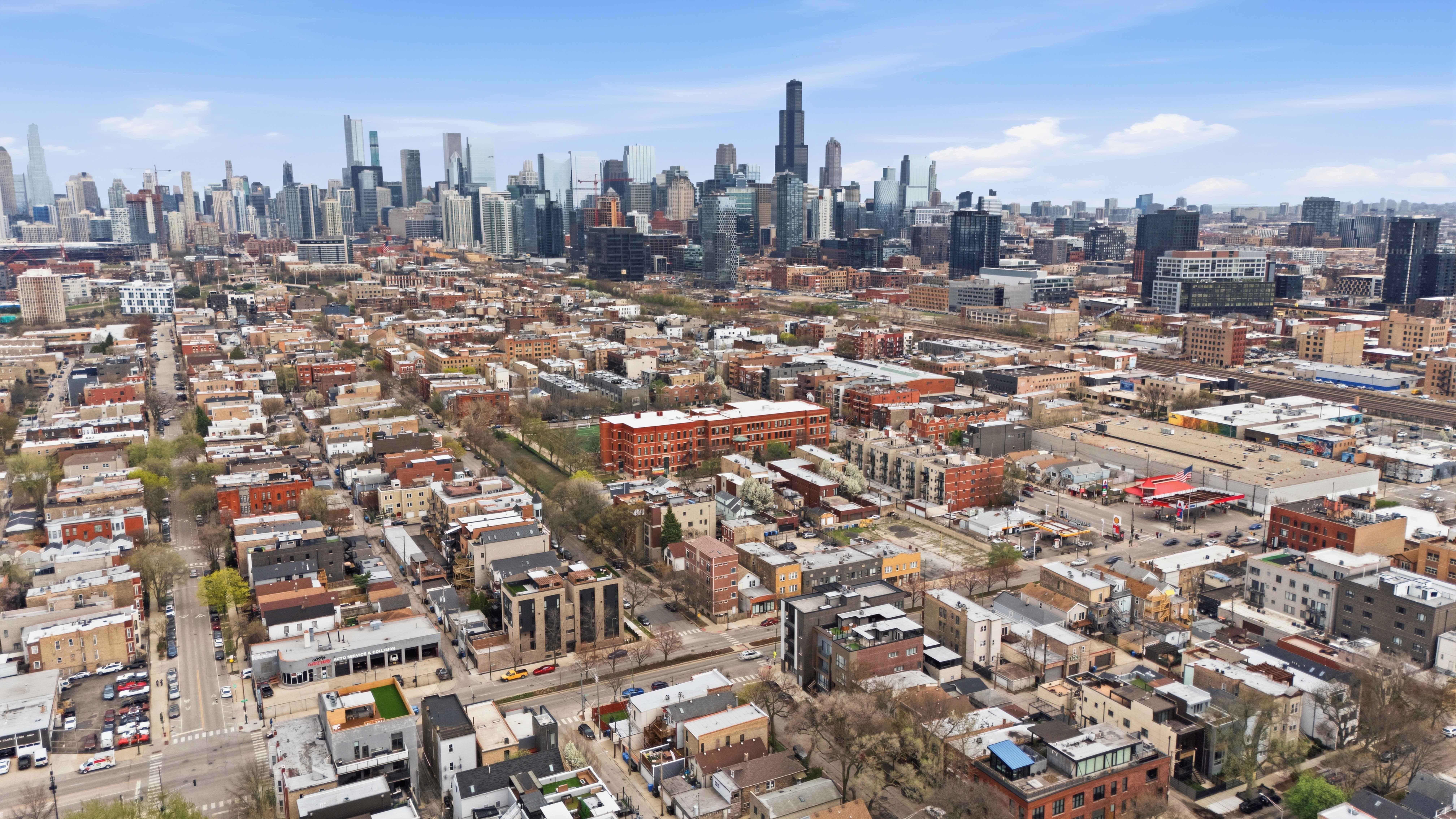  Best Value in West Town - 物件實景