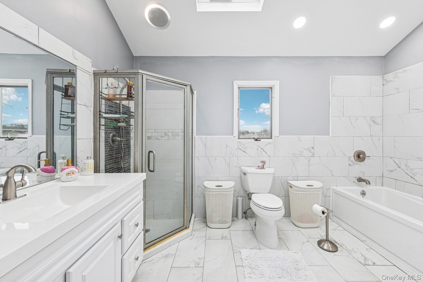 Massapequa Park, New York, 11762, United States, 3 Bedrooms Bedrooms, ,4 BathroomsBathrooms,Residential,For Sale,1941074