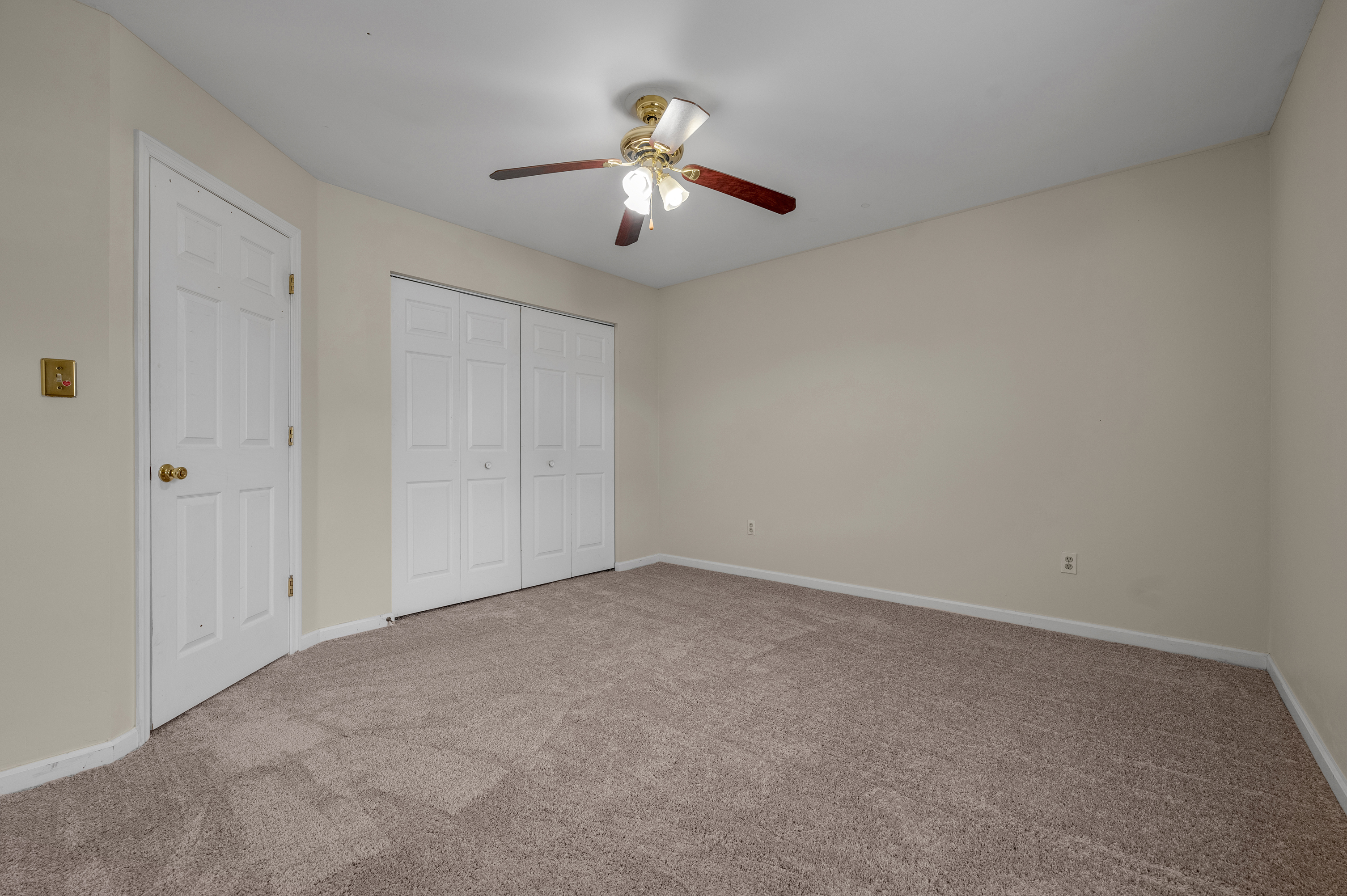  3809 Gillespies Glen - 物件實景