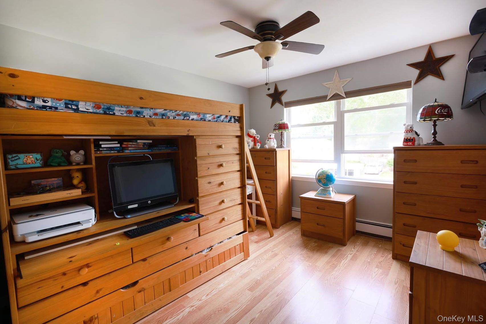 Shirley, New York, 11967, United States, 4 Bedrooms Bedrooms, ,4 BathroomsBathrooms,Residential,For Sale,1901619