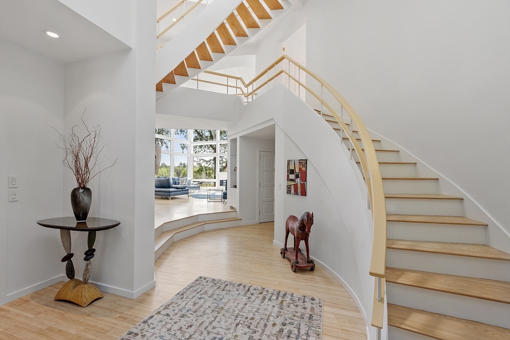 Carlisle, Massachusetts, 01741, United States, 4 Bedrooms Bedrooms, ,5 BathroomsBathrooms,Residential,For Sale,1874454