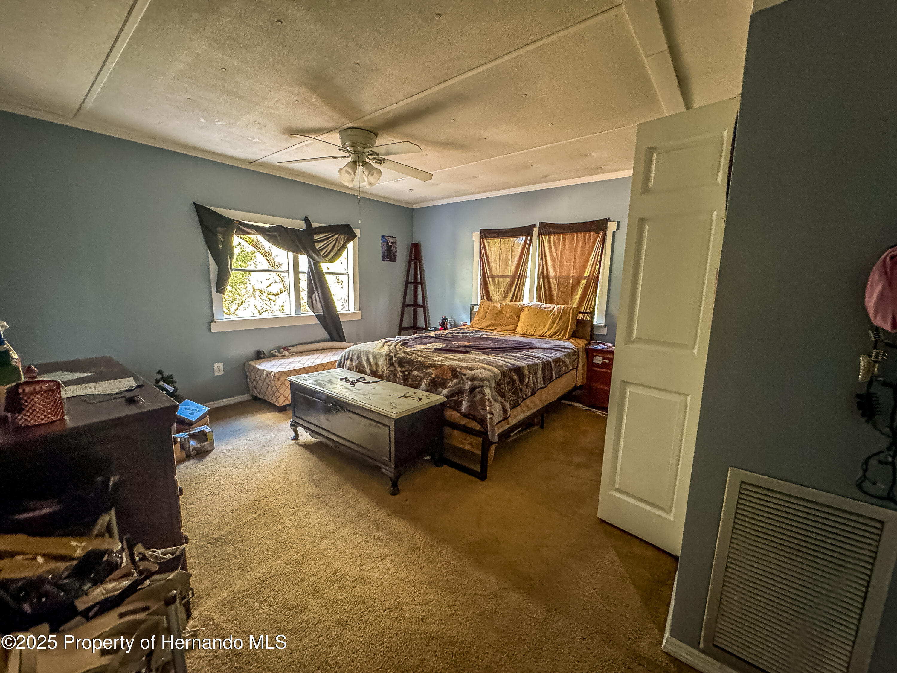 Brooksville, Florida, 34613, United States, 4 Bedrooms Bedrooms, ,2 BathroomsBathrooms,Residential,For Sale,1975088