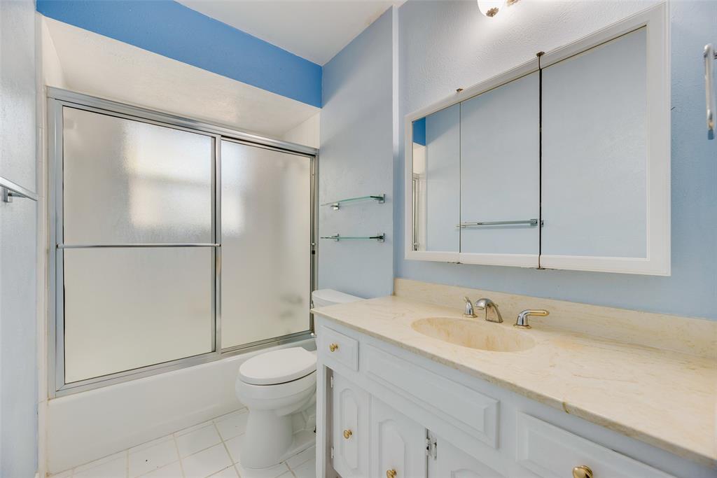 Plano, Texas, 75074, United States, 6 Bedrooms Bedrooms, ,4 BathroomsBathrooms,Residential,For Sale,1994194