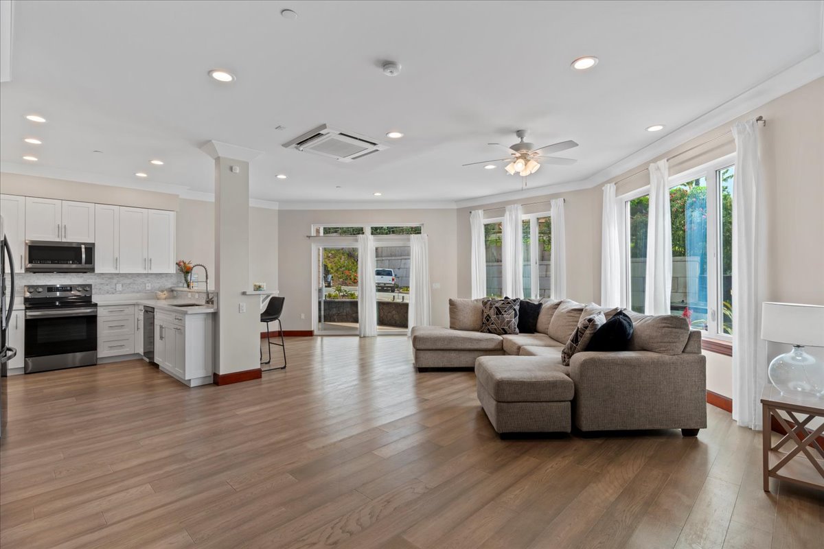 Kihei, Hawaii, 96753, United States, 3 Bedrooms Bedrooms, ,2 BathroomsBathrooms,Residential,For Sale,1983138