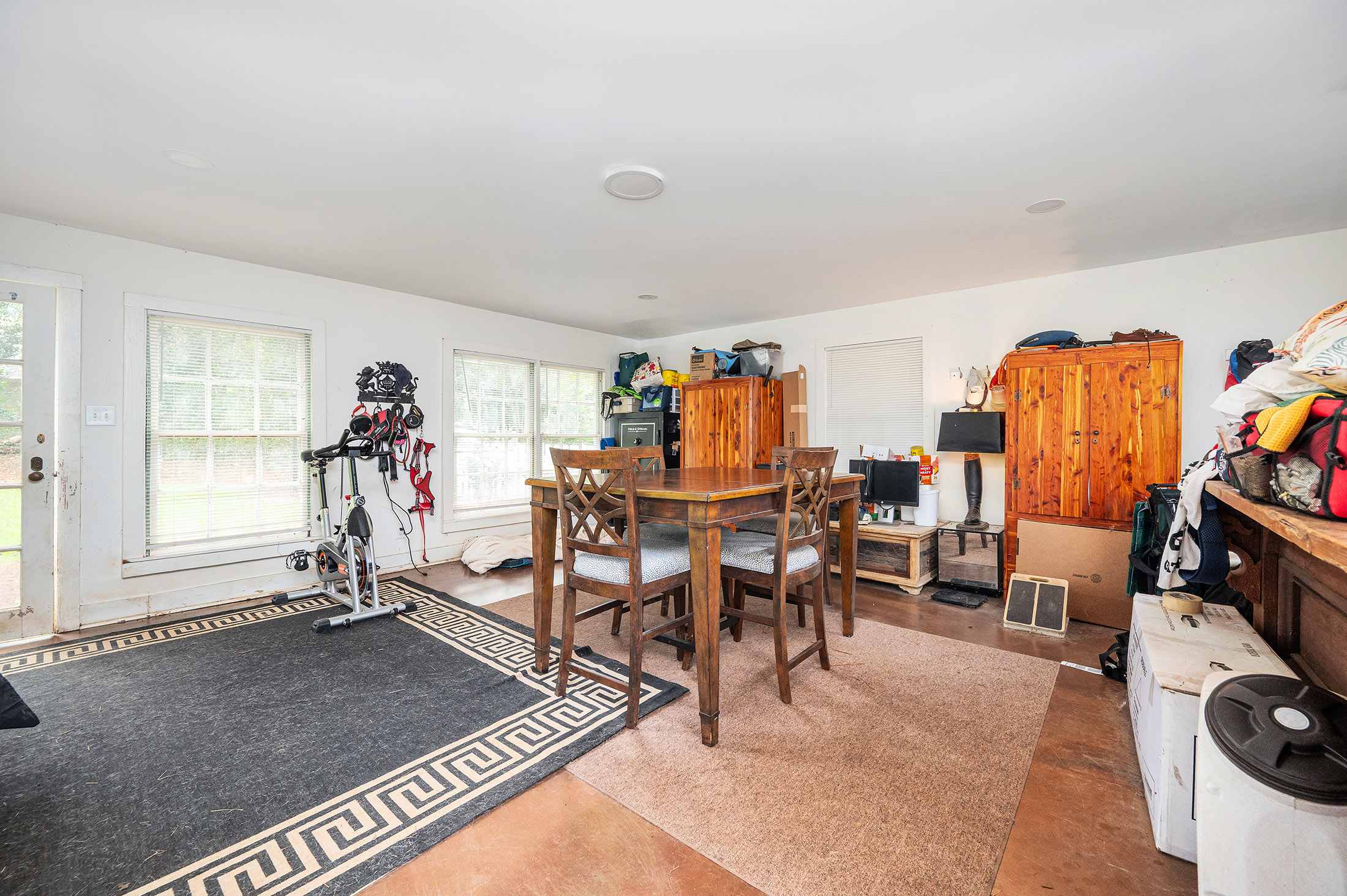  Charming Colonial Revival in the Heart of Historic Shirley Hills - 物件實景