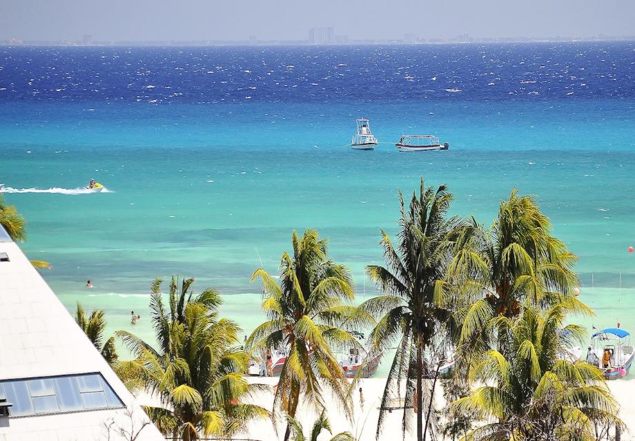 16 norte, Solidaridad, Quintana Roo, 77710, Mexico, 3 Bedrooms Bedrooms, ,5 BathroomsBathrooms,Residential,For Sale,16 norte,1628679