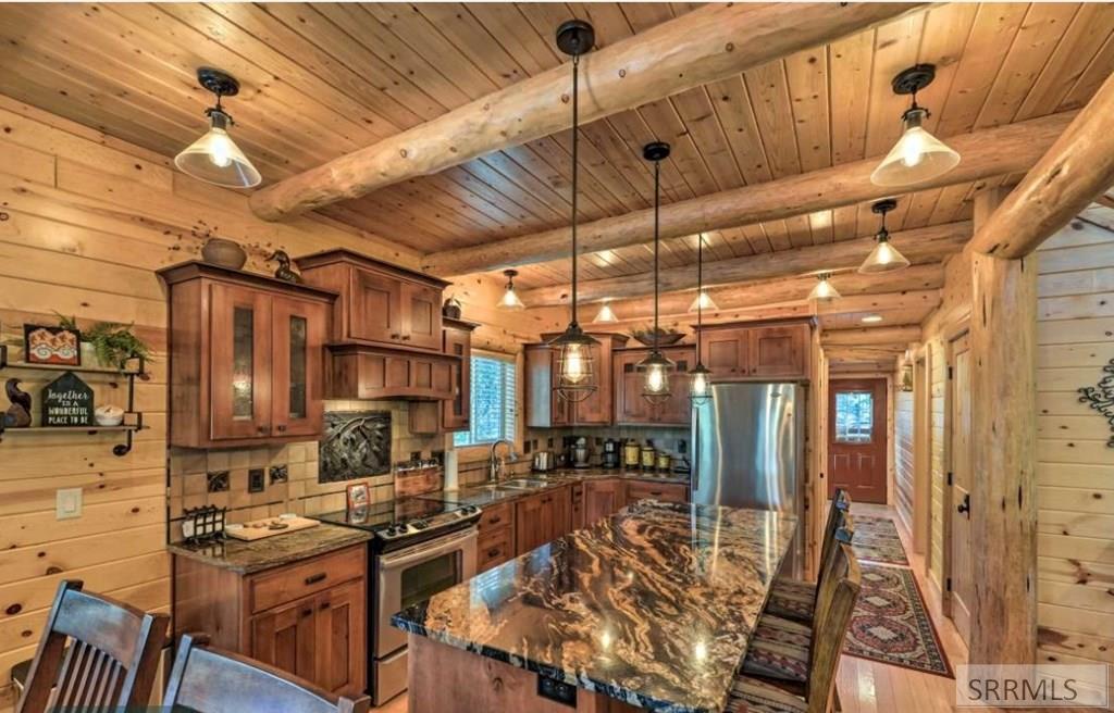 Island Park, Idaho, 83429, United States, 3 Bedrooms Bedrooms, ,2 BathroomsBathrooms,Residential,For Sale,1766025