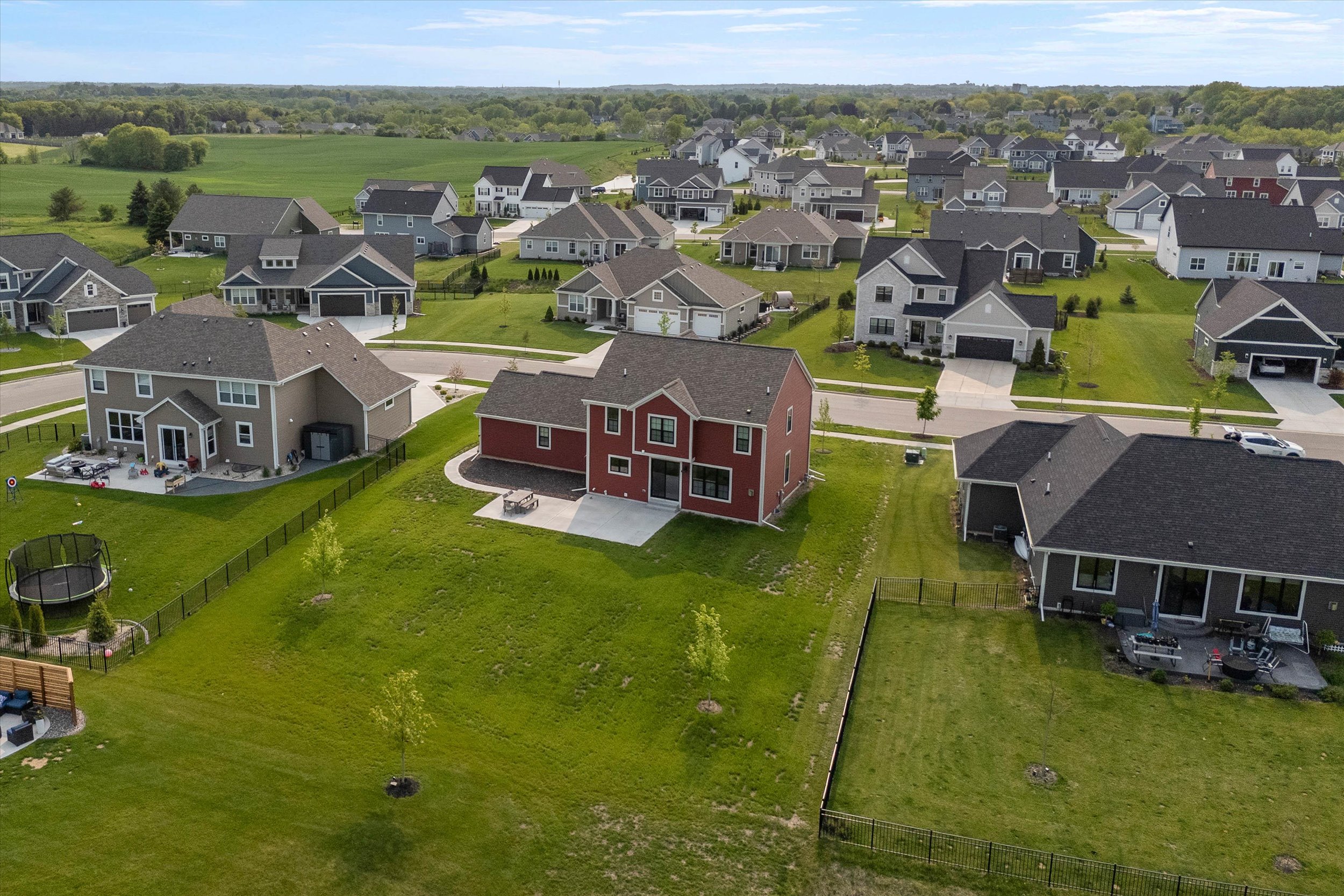 Grafton, Village of, Wisconsin, 53024, United States, 4 Bedrooms Bedrooms, ,3 BathroomsBathrooms,Residential,For Sale,1893404