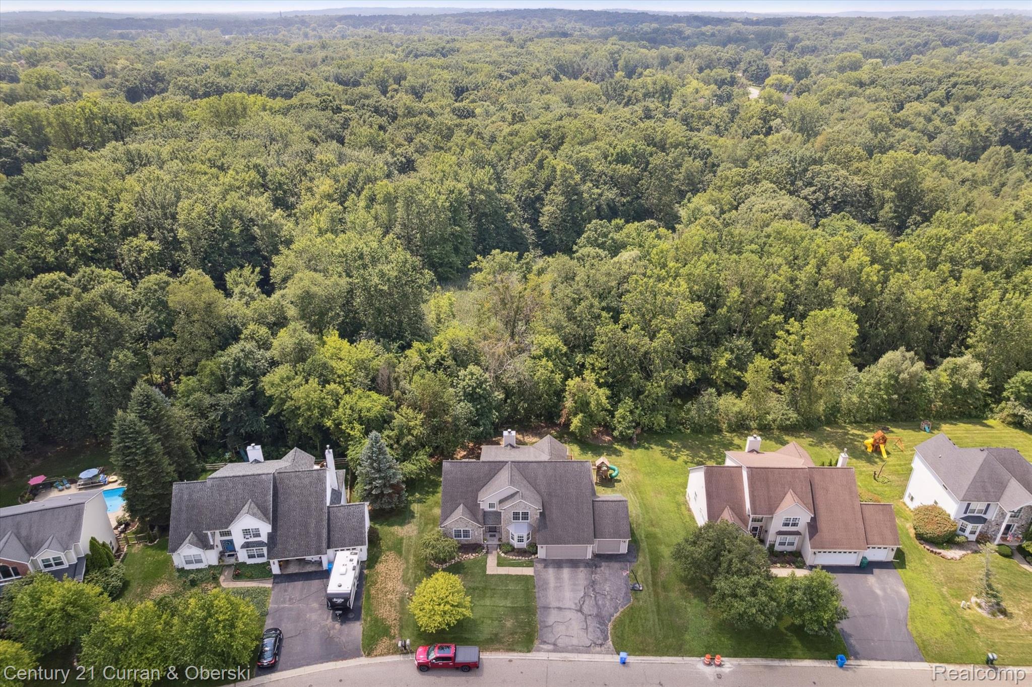 Commerce Charter Township, Michigan, 48382, United States, 4 Bedrooms Bedrooms, ,4 BathroomsBathrooms,Residential,For Sale,1916124
