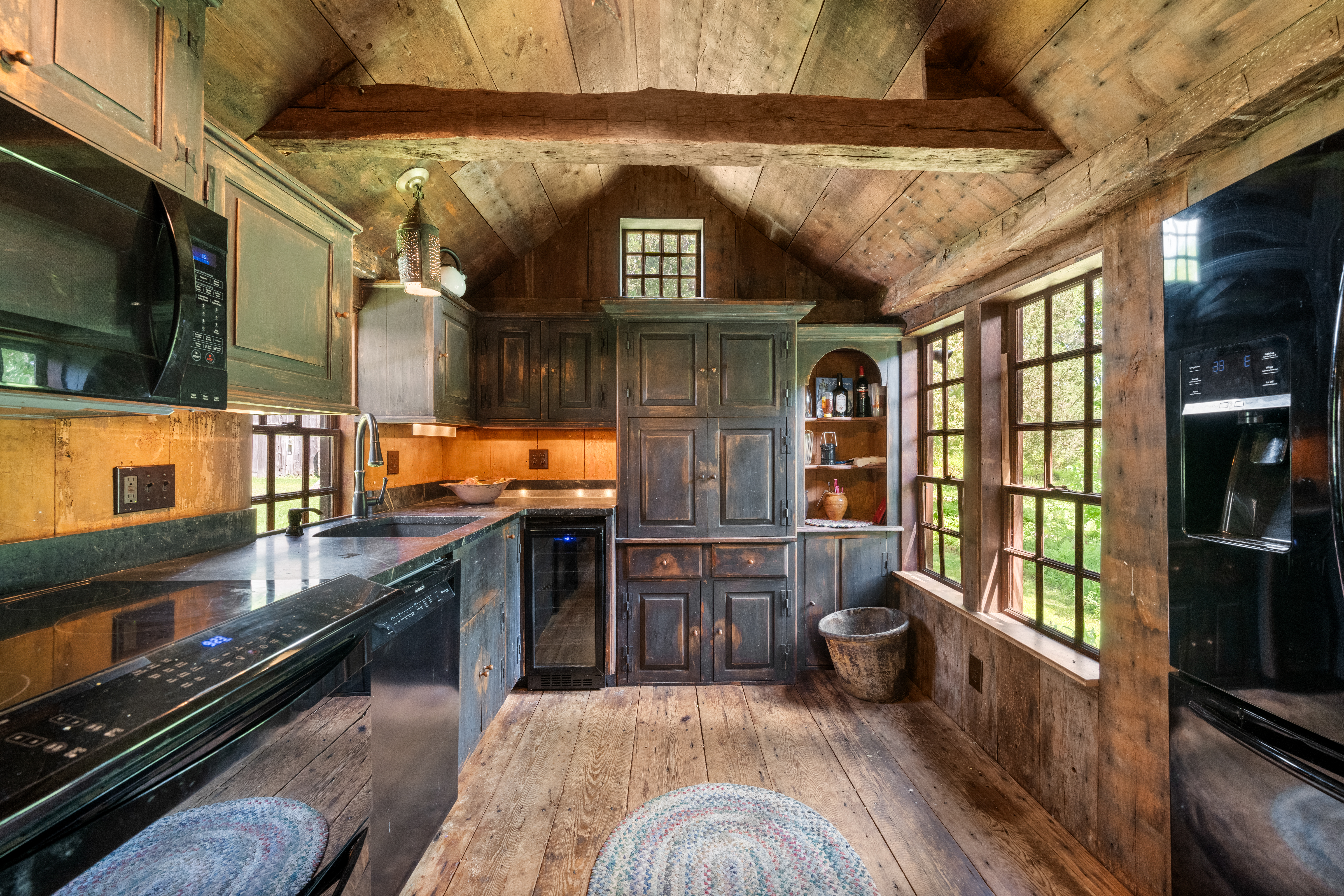 11 Lincoln St, Gloucester, MA, 01930 - 物件實景