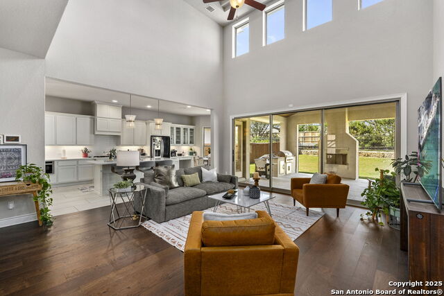 San Antonio, Texas, 78257, United States, 5 Bedrooms Bedrooms, ,4 BathroomsBathrooms,Residential,For Sale,1767399