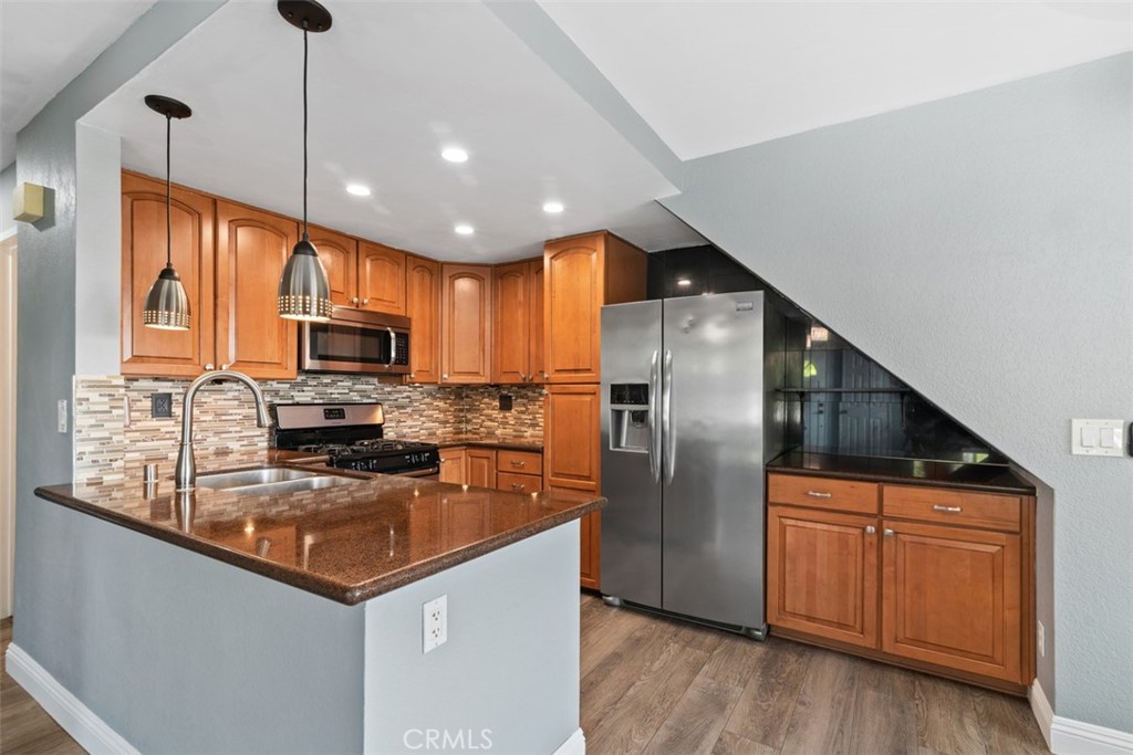 San Diego, California, 92126, United States, 2 Bedrooms Bedrooms, ,2 BathroomsBathrooms,Residential,For Sale,1898480