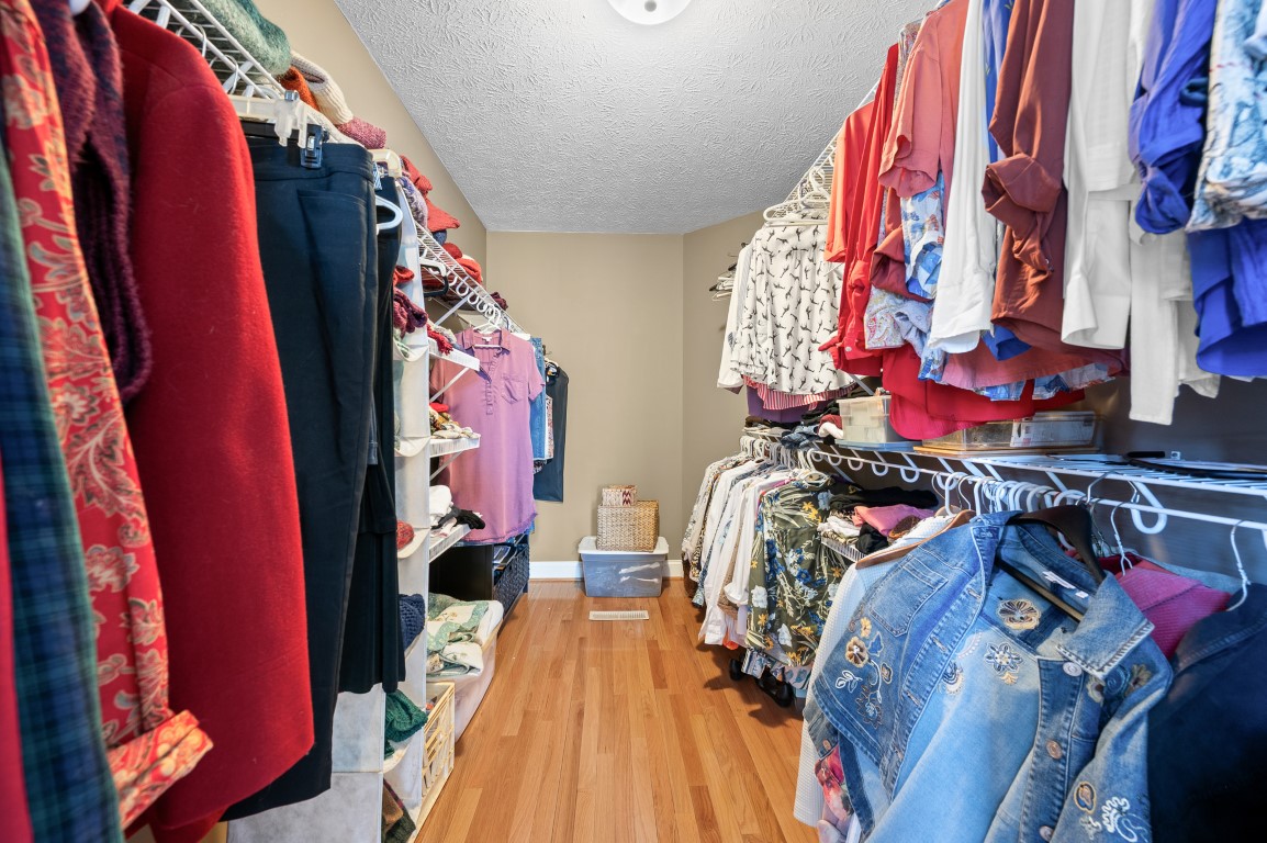 Bedford, Virginia, 24523, United States, 3 Bedrooms Bedrooms, ,3 BathroomsBathrooms,Residential,For Sale,1990224