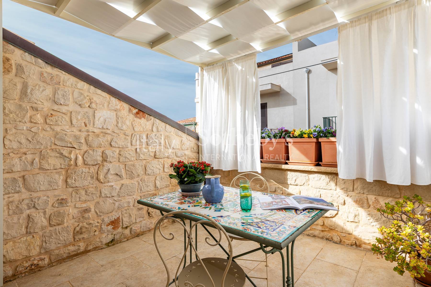  Property with terrace just a few meters from the beach - 物件實景