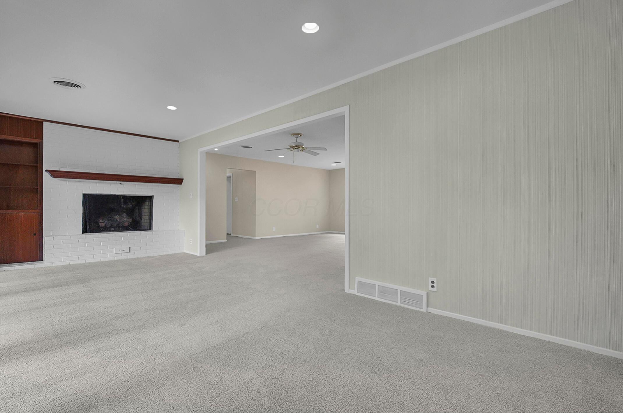 Granville, Ohio, 43023, United States, 3 Bedrooms Bedrooms, ,2 BathroomsBathrooms,Residential,For Sale,1901349