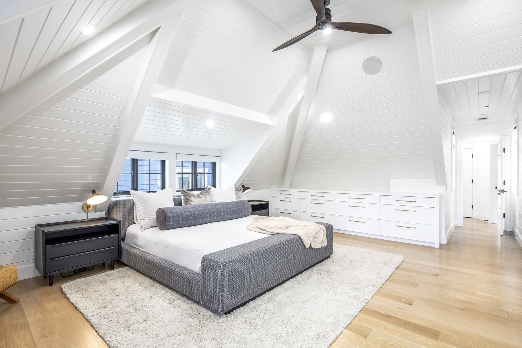  Spacious Rebuild Steps from Skiing and Main St. in the Best Pocket of Old Town - 物件實景