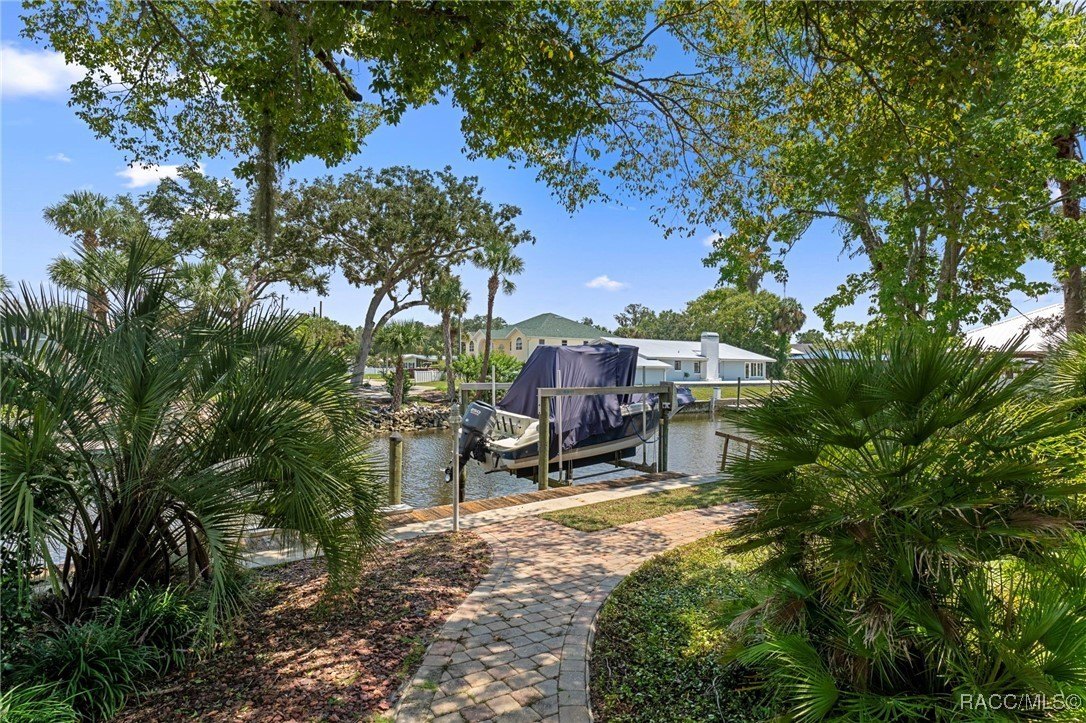 Crystal River, Florida, 34428, United States, 3 Bedrooms Bedrooms, ,3 BathroomsBathrooms,Residential,For Sale,1980495