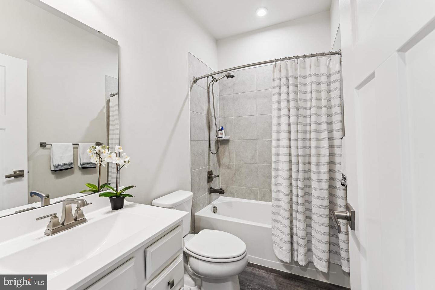 Accokeek, Maryland, 20607, United States, 3 Bedrooms Bedrooms, ,4 BathroomsBathrooms,Residential,For Sale,1954957