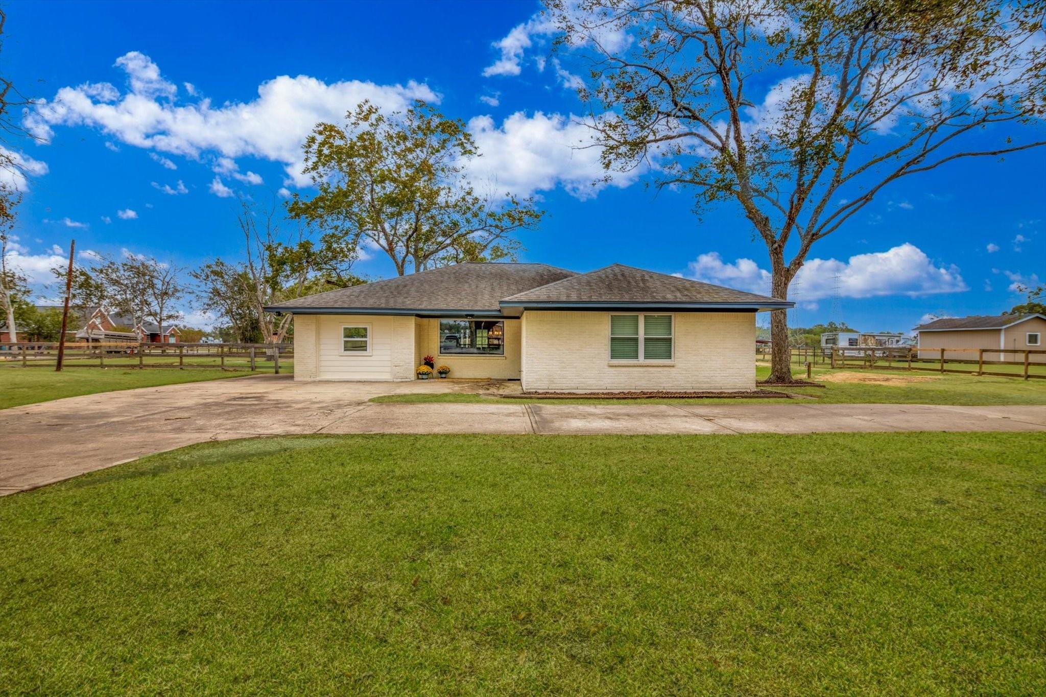 13708 Bohemian Hall Rd., Crosby, Texas, 77532, United States, 5 Bedrooms Bedrooms, ,3 BathroomsBathrooms,Residential,For Sale,13708 Bohemian Hall Rd.,1652216