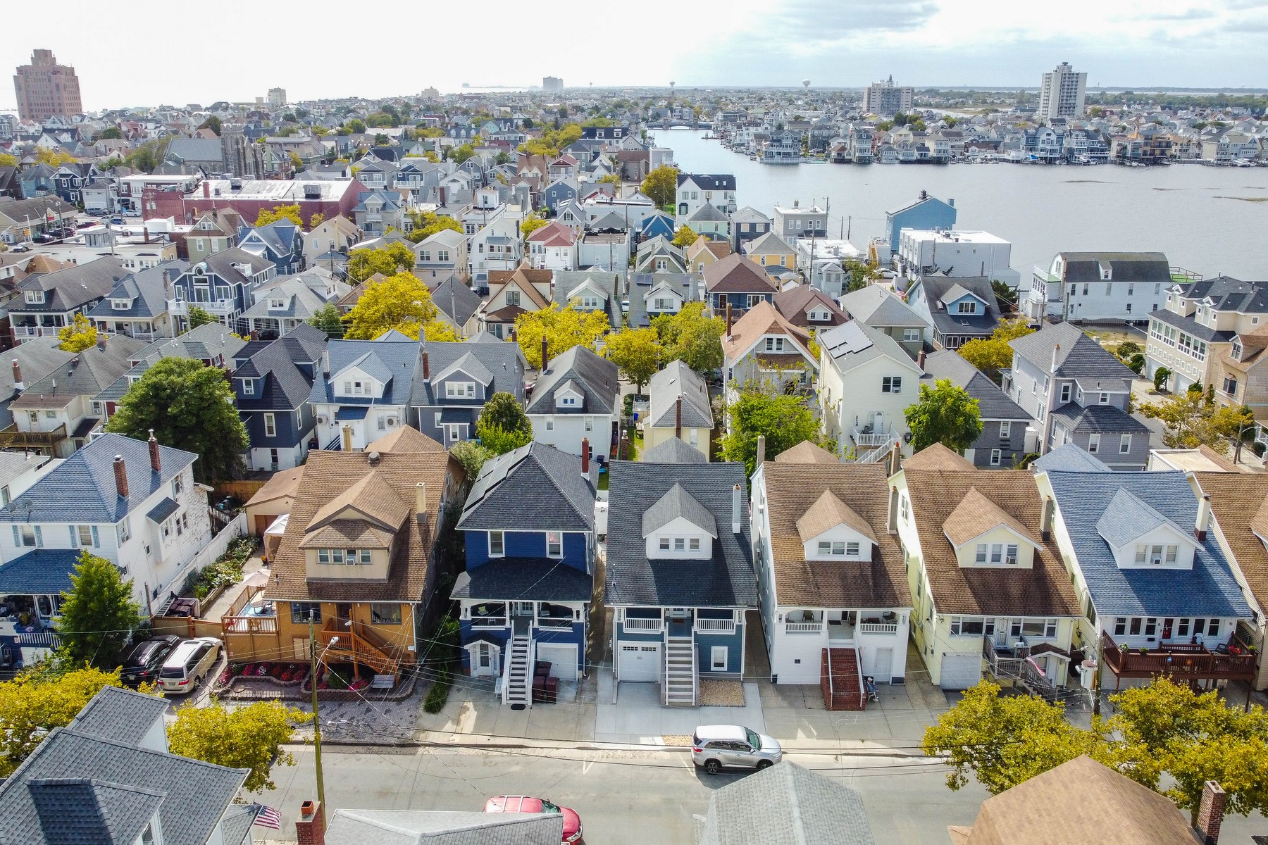  16 N Nashville Ave - 物件實景