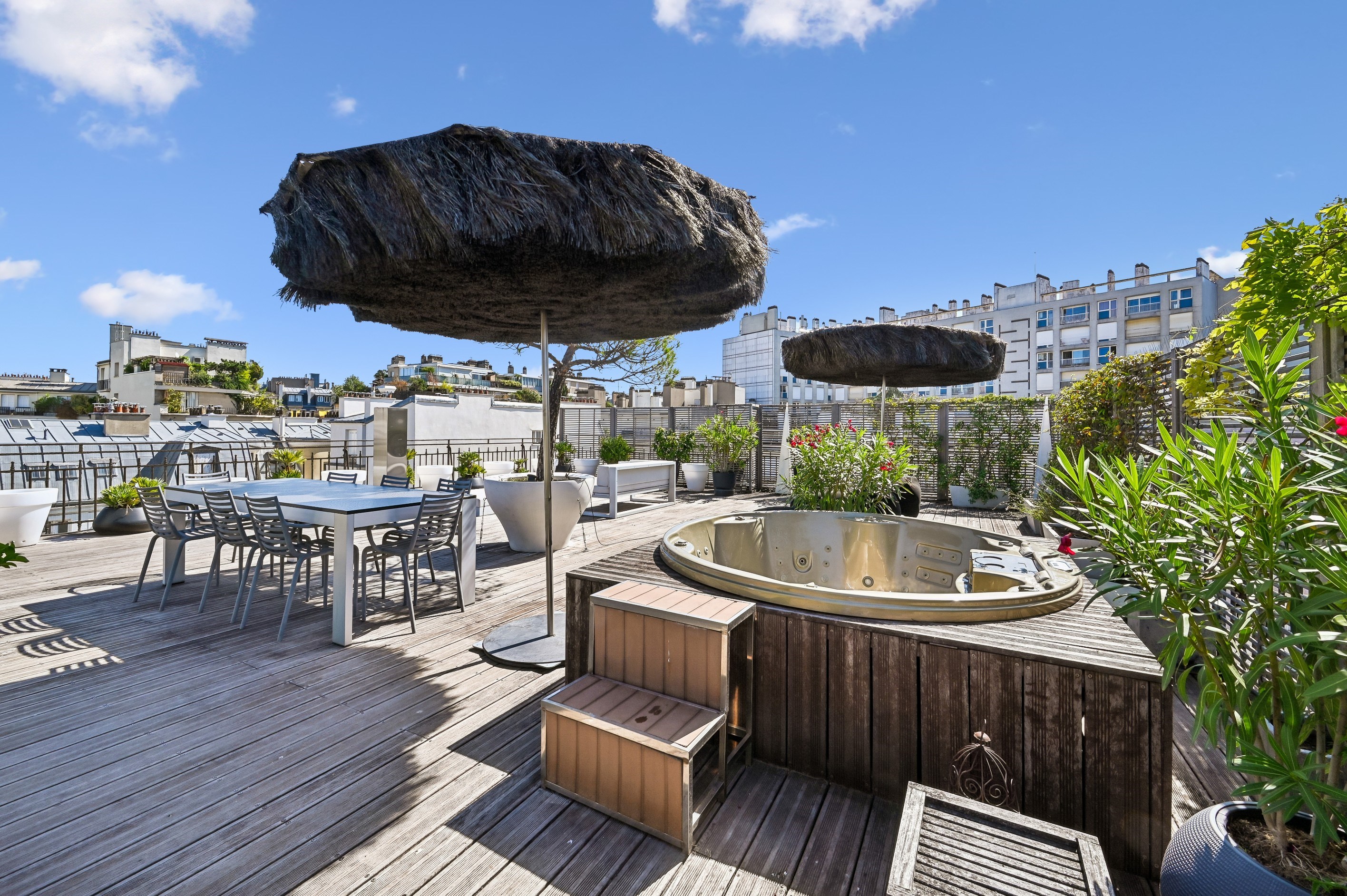  PARIS 15TH - CHAMP DE MARS / EIFFEL TOWER: EXCEPTIONAL FAMILY PENTHOUSE WITH PR… - 物件實景