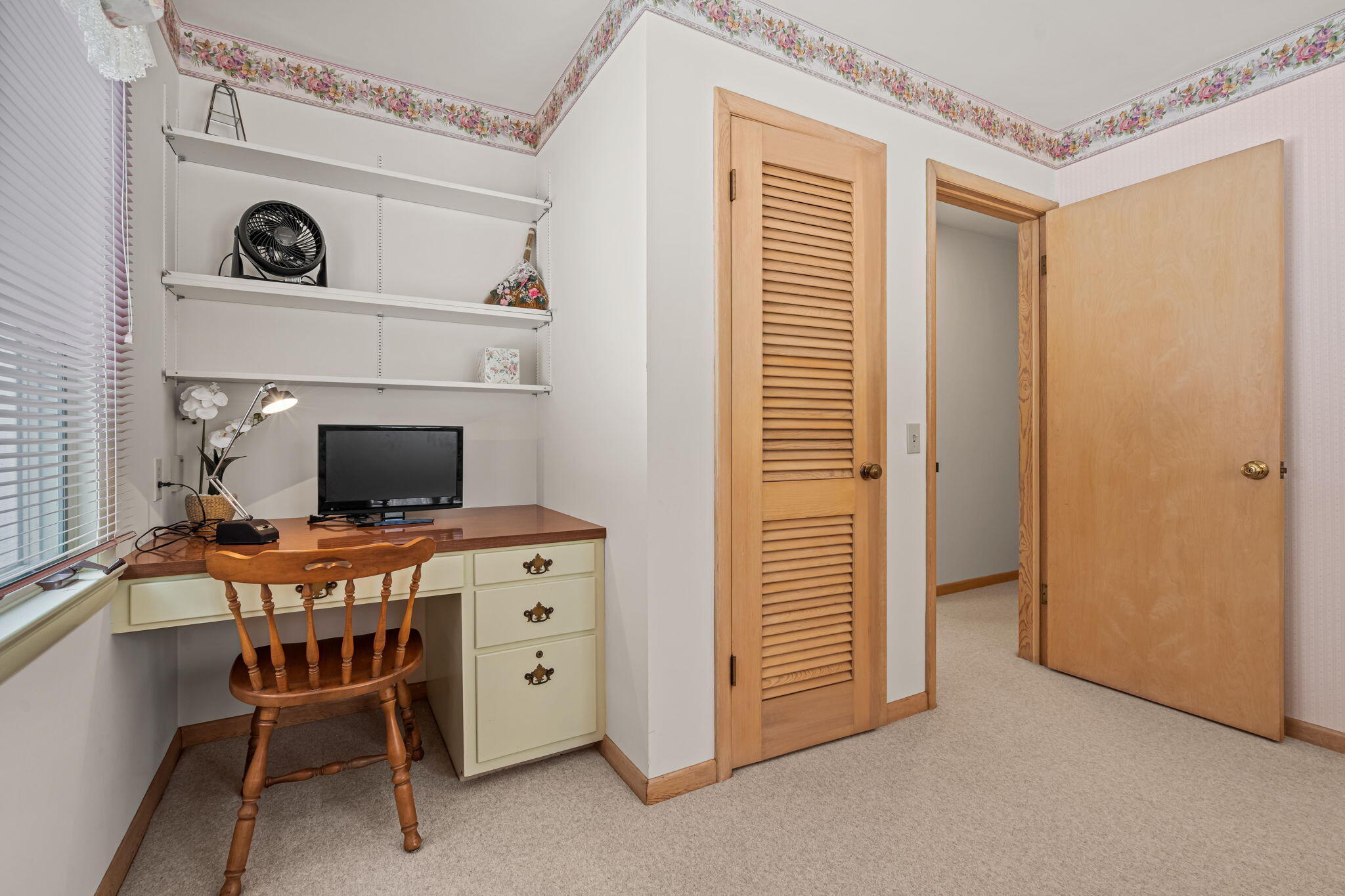 Fennville, Michigan, 49408, United States, 3 Bedrooms Bedrooms, ,2 BathroomsBathrooms,Residential,For Sale,2027985