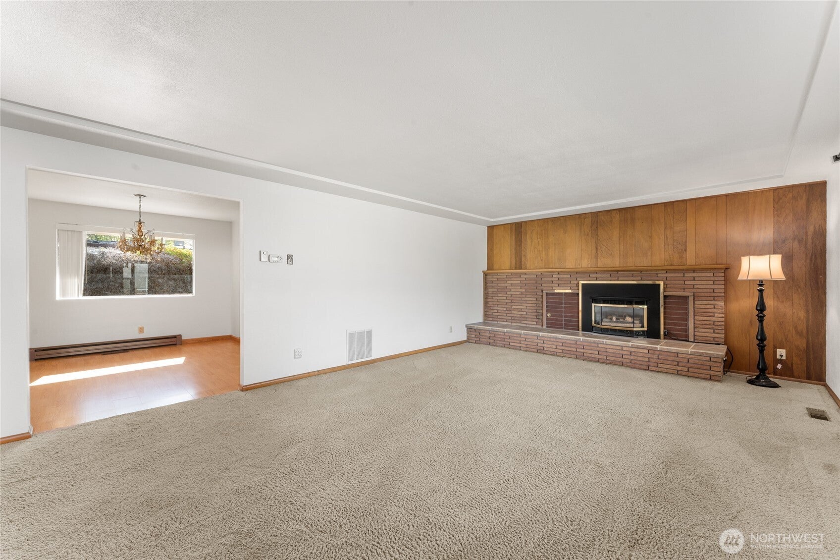 East Wenatchee, Washington, 98802, United States, 3 Bedrooms Bedrooms, ,Residential,For Sale,1908780